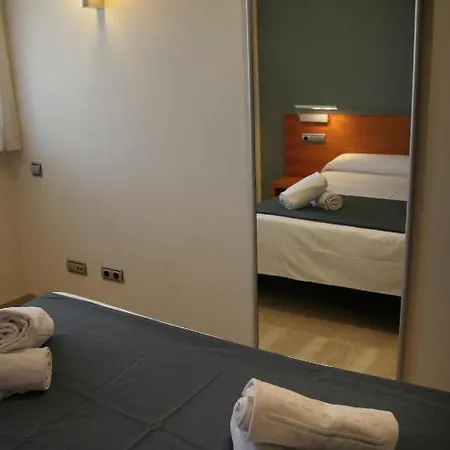 アパートホテル Independencia バルセロナ